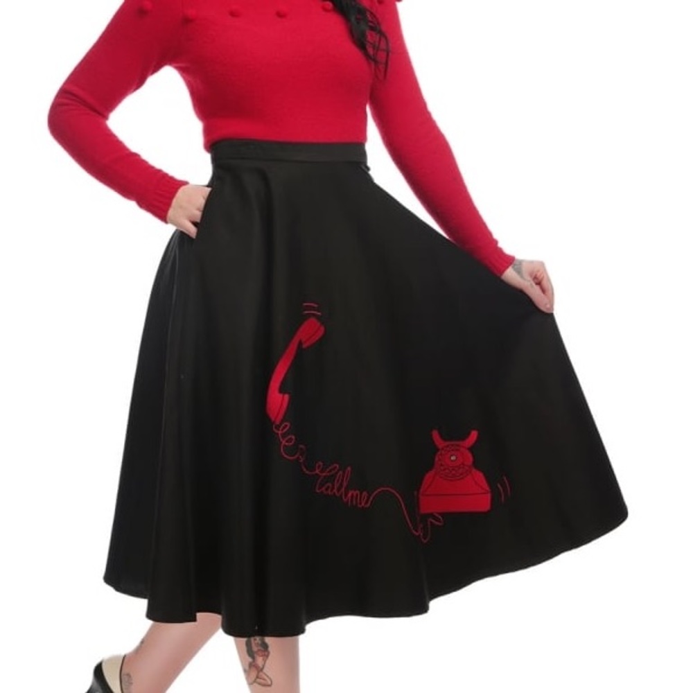 Collector Call me maybe skirt
